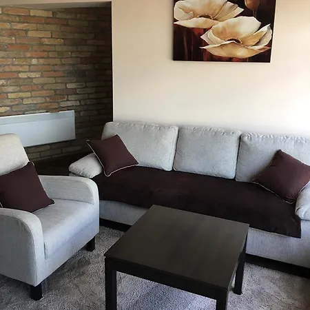 Panzió Cclub H